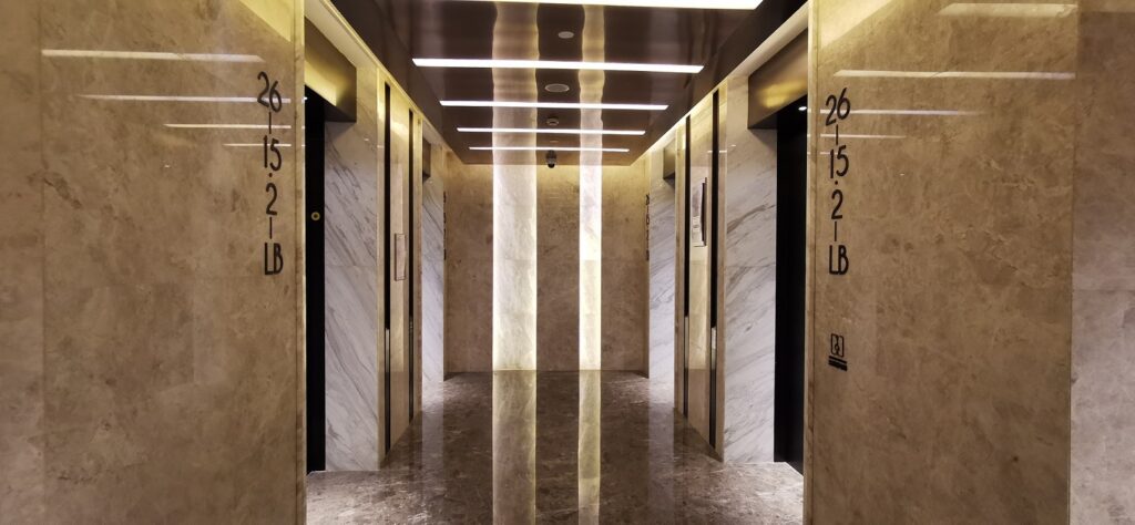 速石科技-新址電梯間,上海市楊浦區(qū)國通路118號(hào)天盛廣場(chǎng)A棟1801室